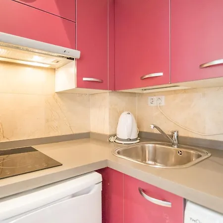 Letmalaga Lenid Apartment Malaga